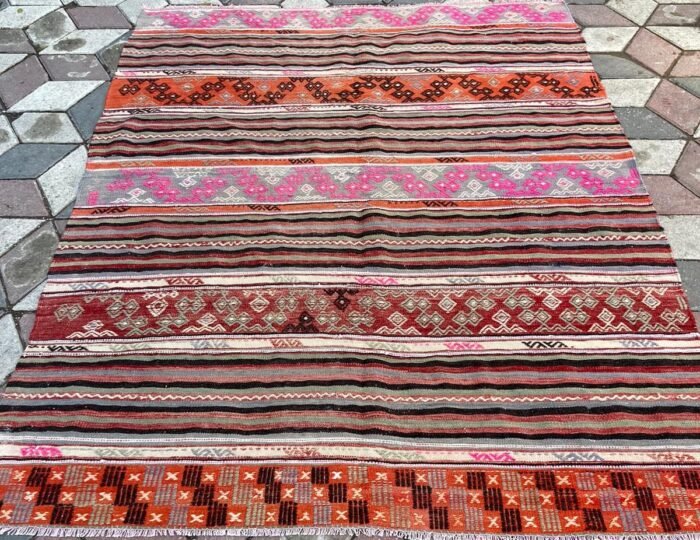 Selendi Kilimi oldcarpetrug.com