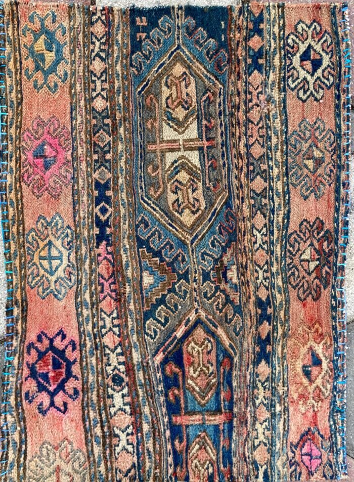 Adana Beşik Kilimi oldcarpetrug.com