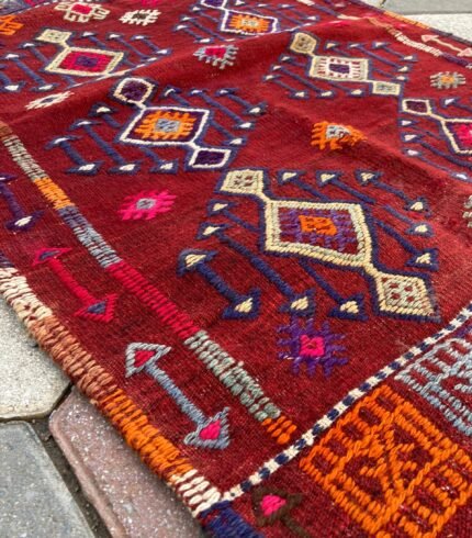 Dursunbey Oklu Kilim oldcarpetrug.com