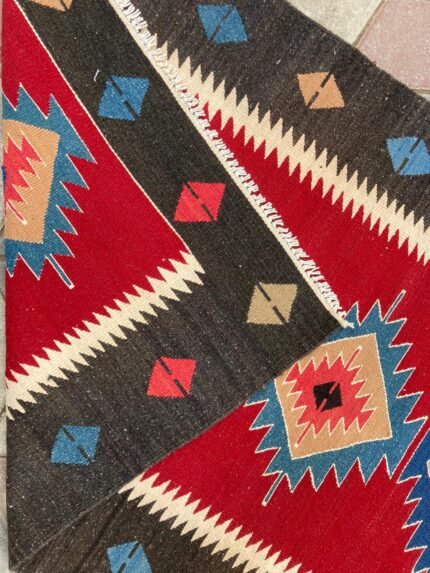 Kula Kilim Yolluk oldcarpetrug.com